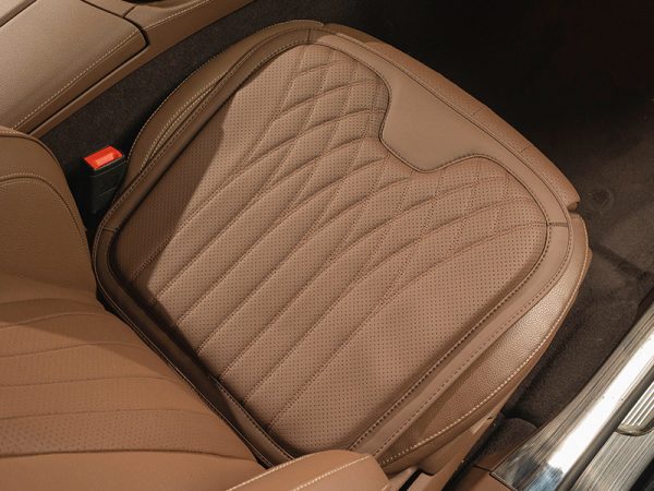 Bộ đệm lót ghế ô tô cao cấp, sang trọng, thoáng khí bốn mùa