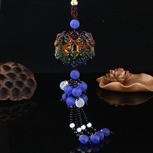 Các mẫu treo xe ô tô mang lại bình an, may mắn 7 màu đuôi hạt